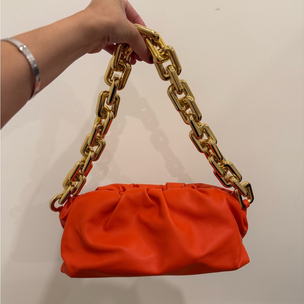 Bottega Veneta Chain Pouch Leather Bag
